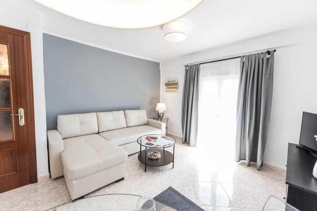 III Apartamentos Morales & Arnal Acogedor Y A 450M 론다 외부 사진