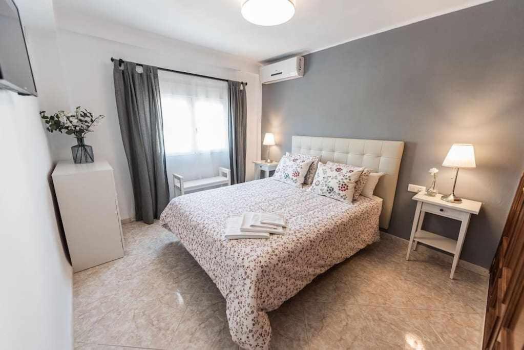 III Apartamentos Morales & Arnal Acogedor Y A 450M 론다 외부 사진