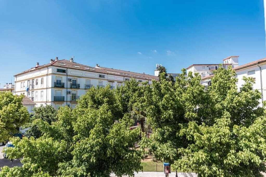 III Apartamentos Morales & Arnal Acogedor Y A 450M 론다 외부 사진